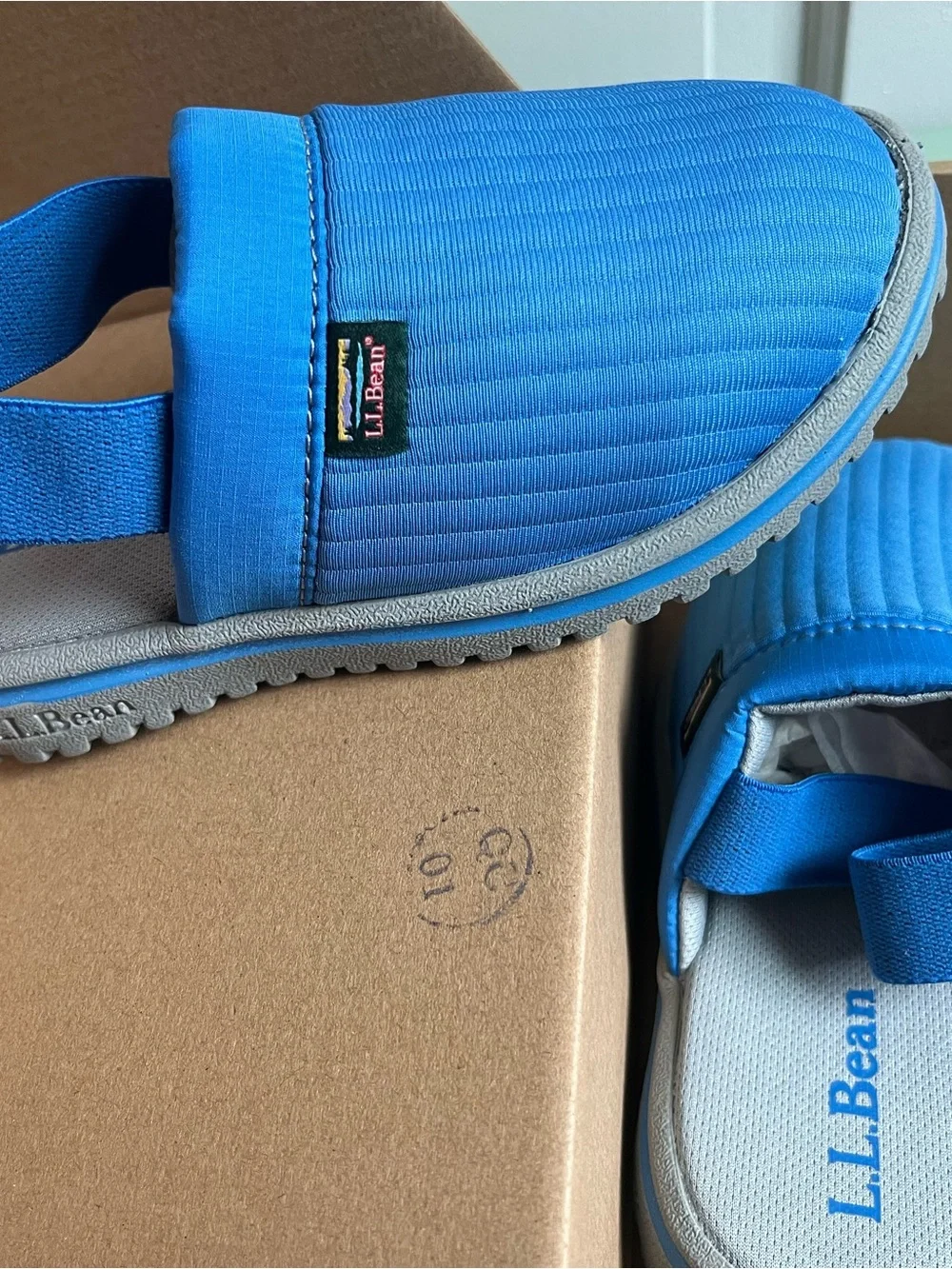 L.L. Bean easy slip